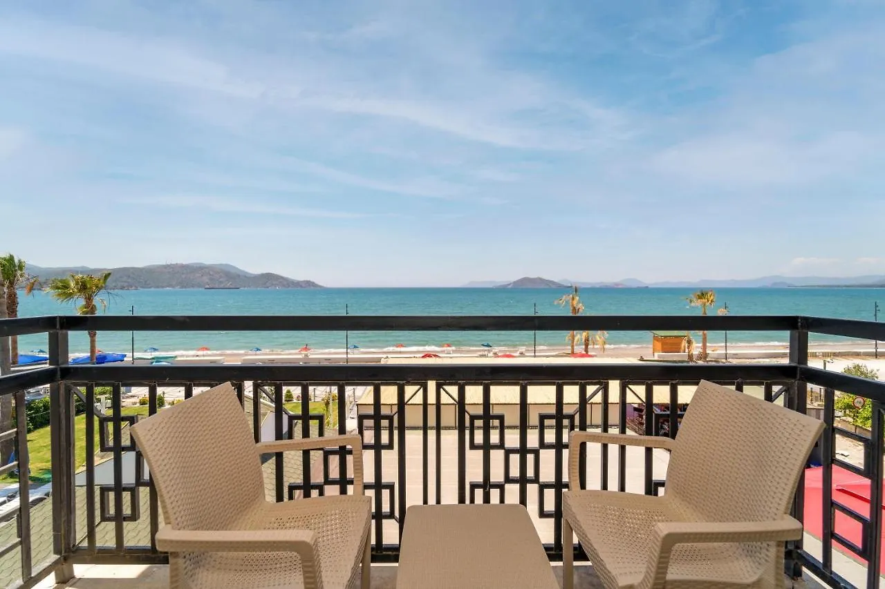 Uras Beach Hotel 费特希耶